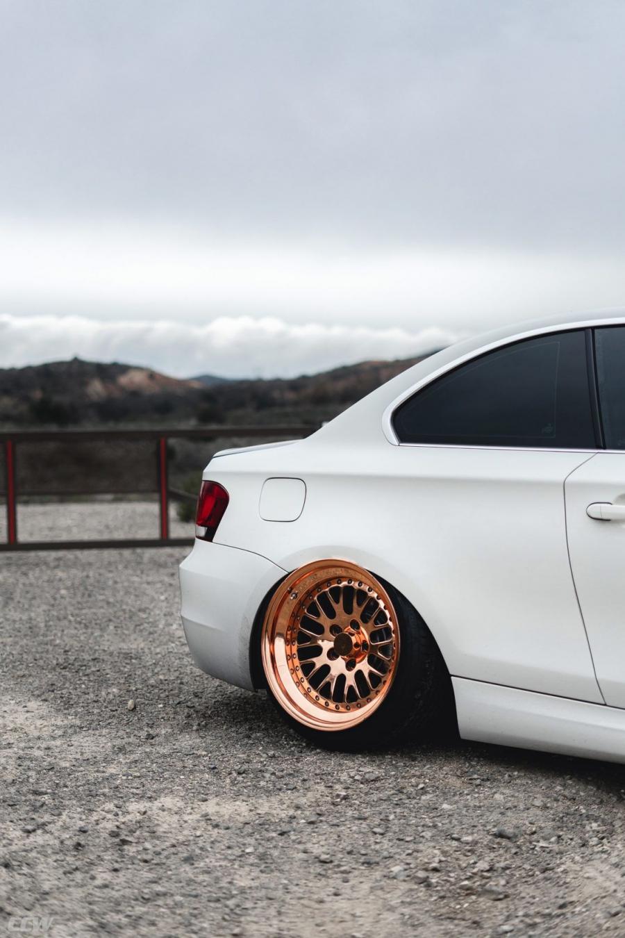 Детали экстерьера BMW M135i Alpine White on CCW Wheels 2018 года  (фото 5 из 12)